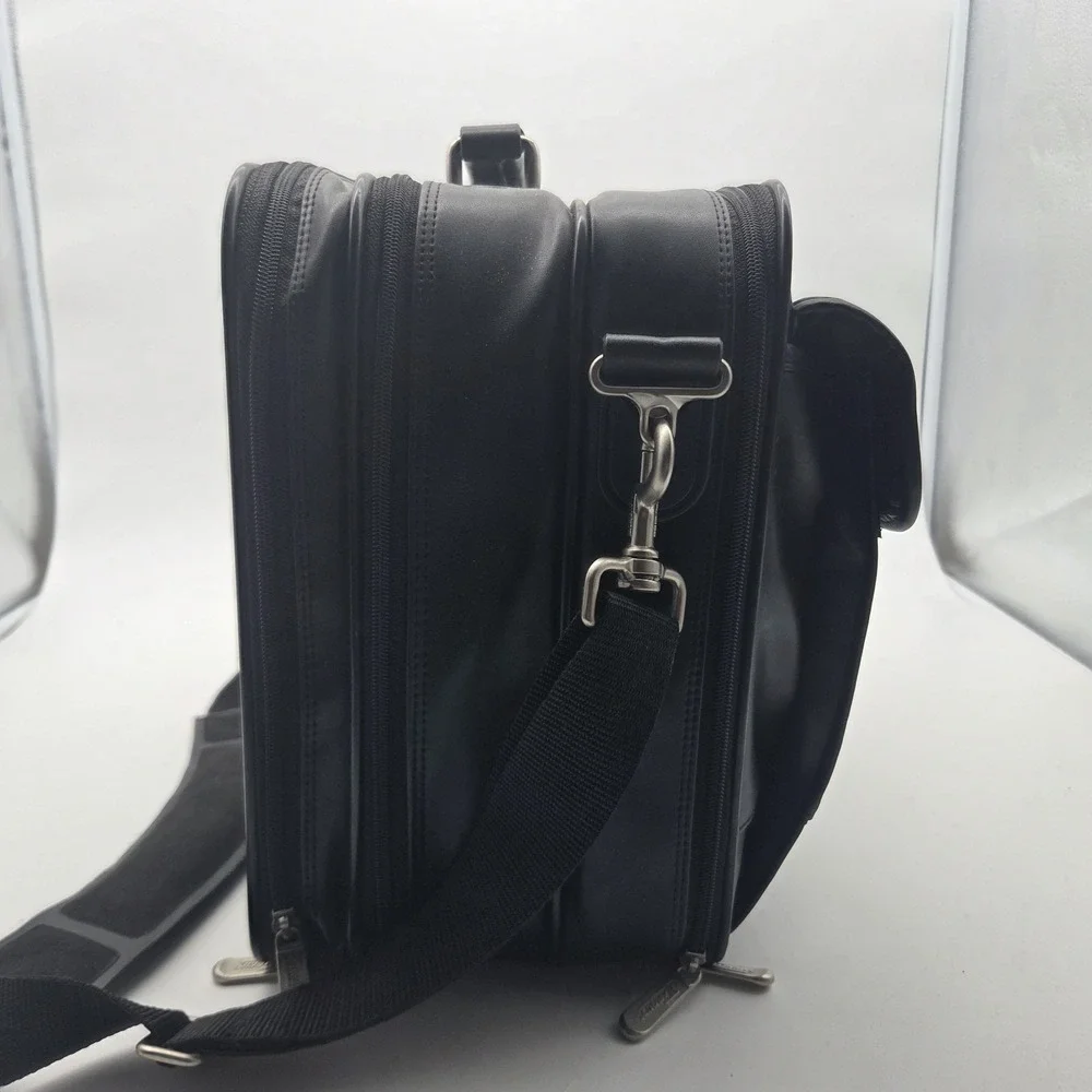 Targus Large Computer Bag Carrying Case Briefcase Laptop Notebook Leather